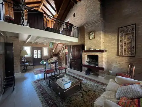 Casa en Alquiler en La Celina, USD 1.450