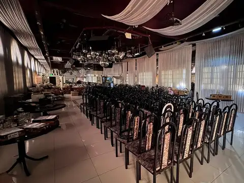 Local en Alquiler en Isidro Casanova, $ 5.000.000