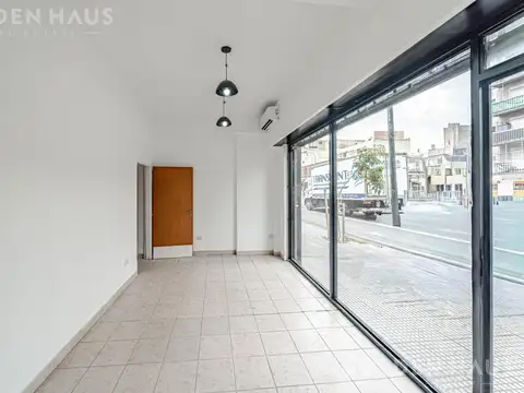 Local en Alquiler en Flores, $ 750.000