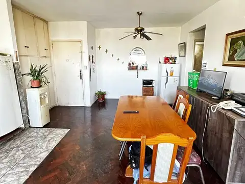 VENTA DPTO 4 AMB FRENTE AL PARQUE AVELLANEDA