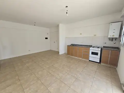 José Hernández al 5400