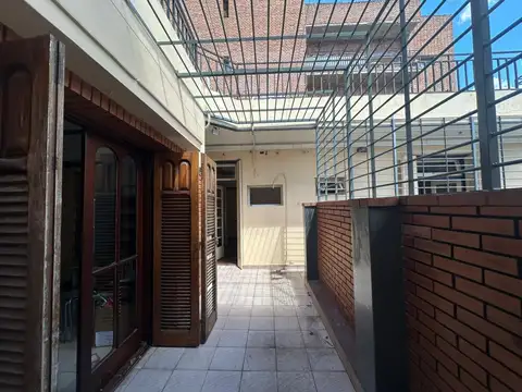 Oficina en Alquiler 40 años