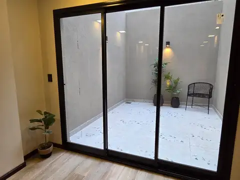 VENTA MONOAMBIENTE PB CON PATIO A ESTRENAR EN VILLA URQUIZA