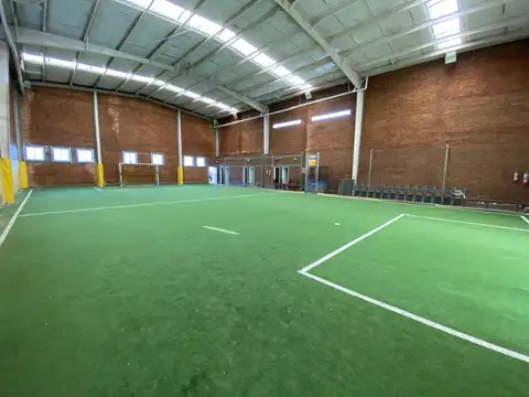 Local comercial en venta en La Plata