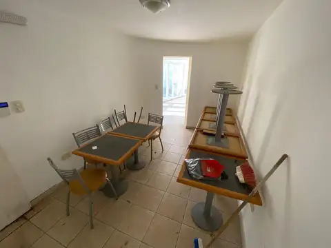 Local comercial en venta en La Plata