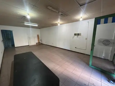 Local en Venta en Munro, USD 180.000