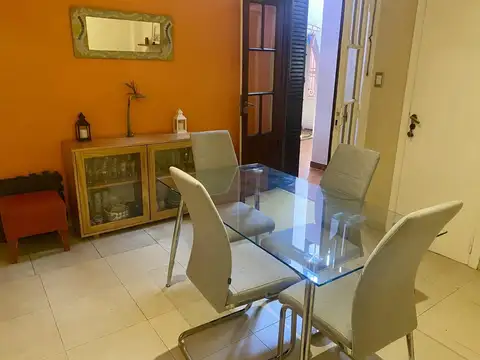 Depto Tipo Casa Monoambiente con 5 baños