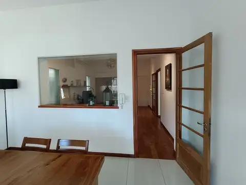 VENTA CASA 3 DORMITORIOS CON PISCINA EN ALBERDI