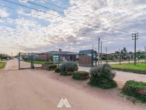 Venta casa 3 dormitorios cooperativa Pando