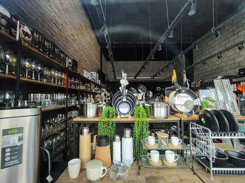 Local en Venta en Villa Urquiza, USD 360.000