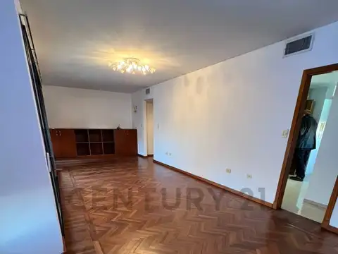 Departamento en Alquiler de 4 ambientes