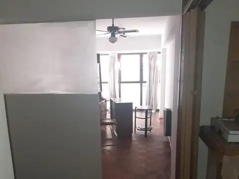 Oficina 2 ambientes con 1 baño