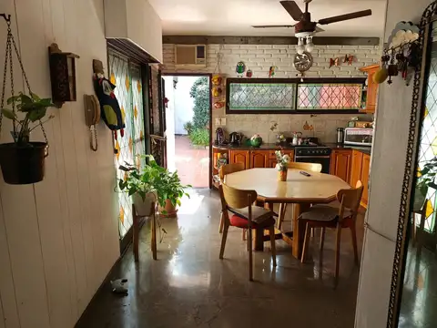 Casa impecable en el barrio de Flores