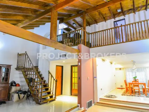 Casa en Venta al Oeste