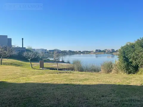 Terreno en Venta en Puertos - Barrio Vistas, USD 175.000