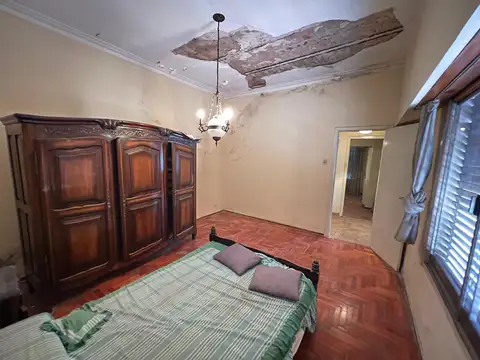 Casa en Venta en Temperley, USD 78.000