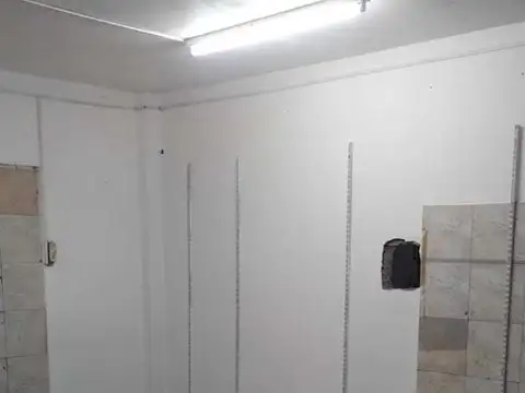 Local en Venta 30 años