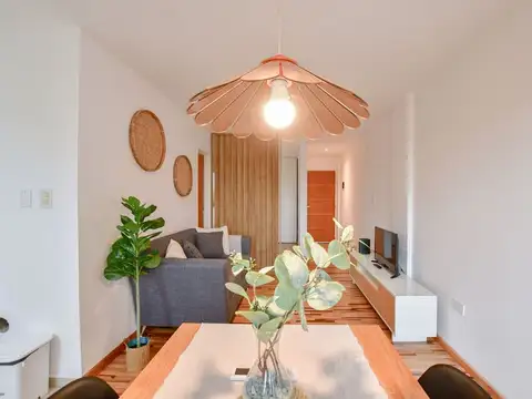 Monoambiente Venta La Plata impecable ambientado