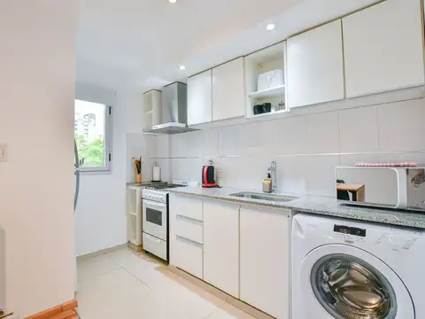 Monoambiente Venta La Plata impecable ambientado