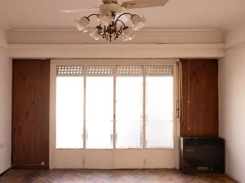 Depto 4 amb en mejor zona de Florida - 2° por escalera