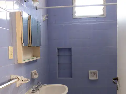 Departamento 4 ambientes con 1 baño