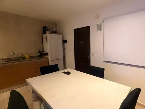 Maipú 60, B1804 Ezeiza, Provincia de Buenos Aires 100