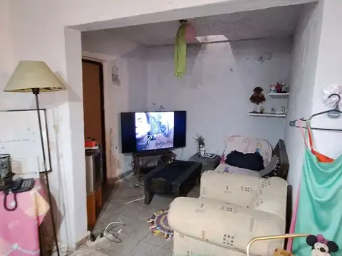 Depto Tipo Casa 3 ambientes con 1 baño