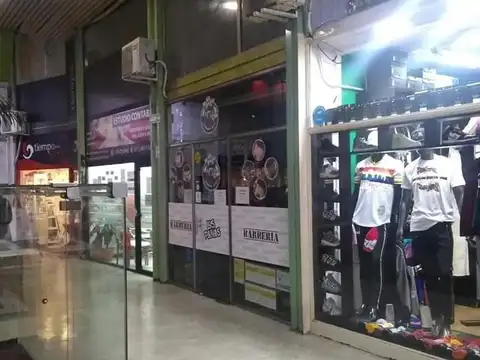 Local en venta - 3 Ambientes - 45Mts2 - Flores