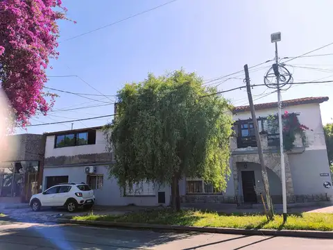 Depto Tipo Casa en Venta de 4 ambientes
