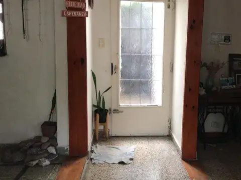 Depto Tipo Casa 4 ambientes con 2 baños