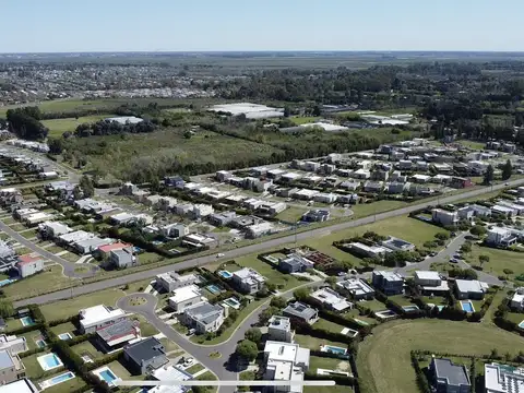 VENTA DE LOCAL COMERCIAL EN CARDINAL SHOPPING PILAR