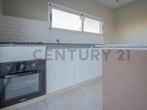 VENTA CASA EN EL CANTON - NORTE 5 AMB.