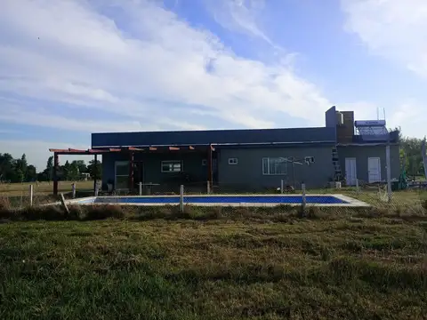 ¡Opor Única!  Ubicación privilegiada en esquina, a metros del Club House