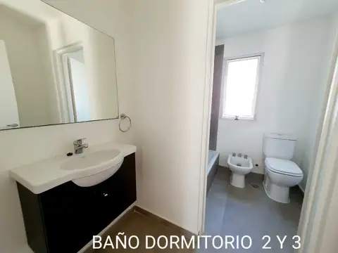 Casa Chalet  en Alquiler en Araucarias, Puertos, Escobar