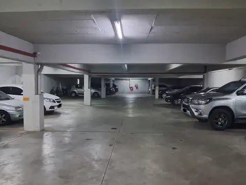 Cochera fija y cubierta en venta Almagro