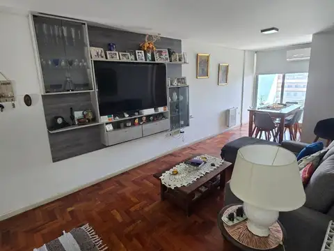 Departamento en Venta en General Paz, USD 135.000