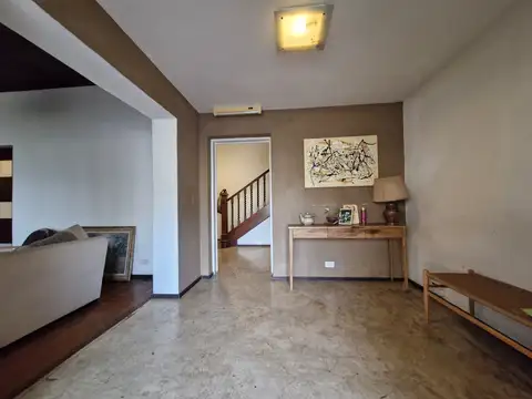 Casa en Alquiler de 4 dormitorios