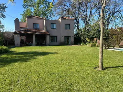 Casa en Alquiler Temporal en La Pilarica, USD 4.700