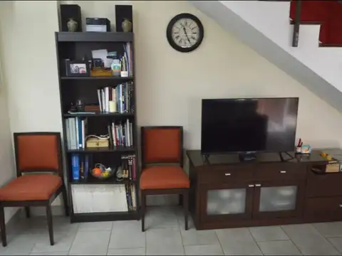 Depto Tipo Casa en Venta de 2 dormitorios