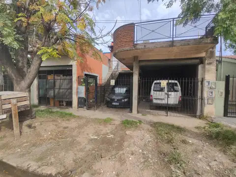 Casas mas departamentos en venta en Laferrere