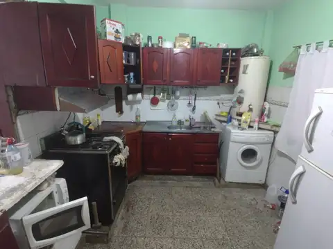 Casa 19 ambientes con 8 baños