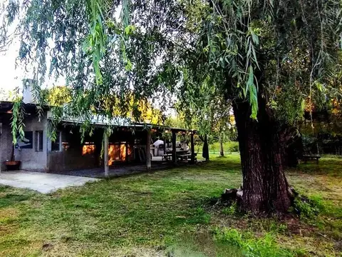 Quinta en venta - 3 Dormitorios 2 Baños - Chivilcoy
