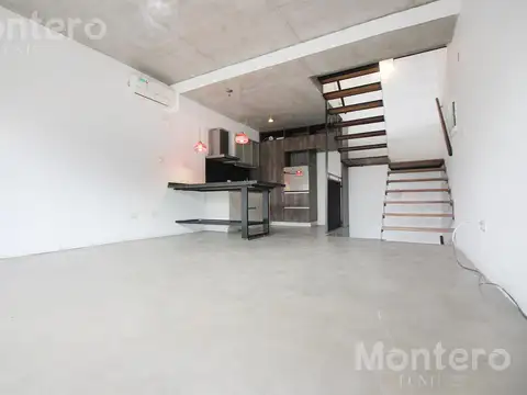 Depto Tipo Casa en Venta en Saavedra, USD 189.000