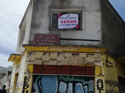 Excelente propiedad ideal inversor, sobre Av. Pte. Perón Fte a Metrobus