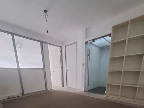 Oficina en Venta en Retiro, USD 96.000