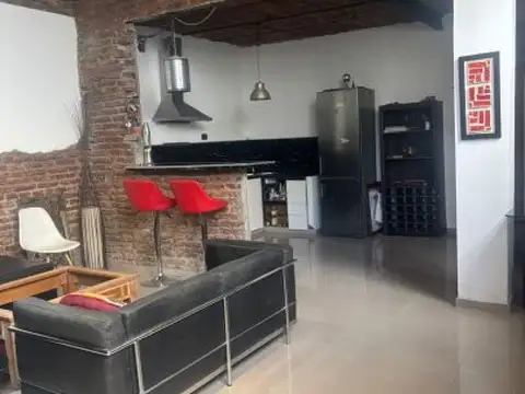 Depto Tipo Casa en Venta de 3 ambientes