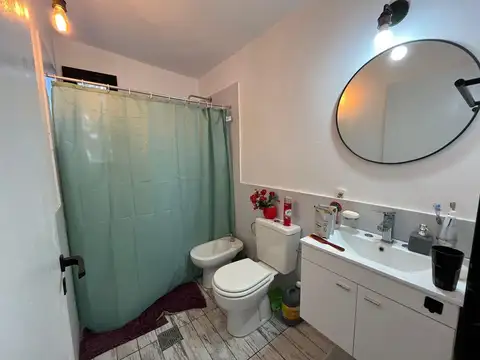 VENTA DE CASA 2 DORM CON PILETA EN CIUDAD AMERICA