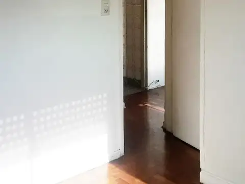 Departamento en Venta en Pompeya, USD 1