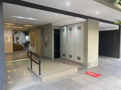 Excelente depto monoambiente en alquiler en Villa Pueyrredon, 6to piso al frente, vista abierta.