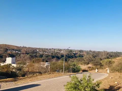 Terreno en Venta en La Calera, USD 44.900